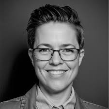 Mod nye kyster! Så er tiden kommet til, at jeg kan tælle de sidste  arbejdsdage på mine egne to hænder. 👐 Sanne og jeg har lagt vores  opsigelser, og efter at have