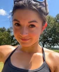 HANNAH BARRON OUTDOORS FANS. CLUB