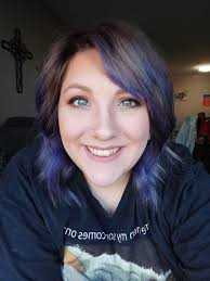 Kelsey Balaja, Hairstylist at Fantastic Sam's