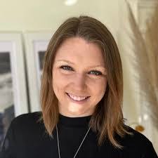 Heather Beller's Instagram, Twitter & Facebook