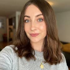 Zoe Meyer's Instagram, Twitter & Facebook