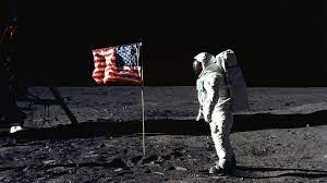 Question/réponseclassé sous :lune , homme sur la lune , premier pas de l'homme sur la lune. Videos 50 Ans De L Homme Sur La Lune Premier Pas Alunissage Decollage Revivez Cette Mission Jour Par Jour