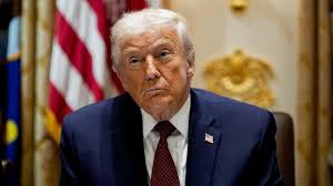 Ο Τραμπ θέλει να πάρει μισό τόνο ουράνιο από το Ιράν.