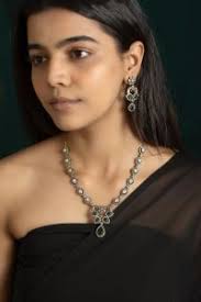 3 Layer Crystal Necklace With Hook, Green