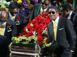 Il avait administré un puissant anesthésique à l'artiste le matin de sa mort. La Mort De Michael Jackson Videocatclip 35 Youtube