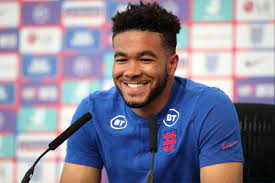 However, thanks to people like reece and mia, we're tackling the problem with a renewed sense of vigor. Reece James Die Champions League Sieger Von Chelsea Fc Waren Im Englischen Camp Mit Den Stars Von Man City Bescheiden Germanic Nachrichten