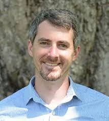 Carol Rosinski's Instagram, Twitter & Facebook