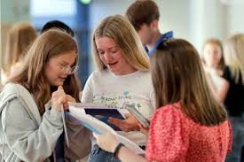 Essay feedback gcse english grade 9 exemplar answers Gcse 2021 Grades Explained What Is The 1 9 Marking System And How Does It Work Yorkshirelive