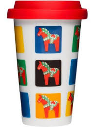 Amazon Com Sagaform Take Away Mug With Dala Horse Pattern 8 1 2 Ounce Travel Mugs Kitchen Dining Mugs Dala Horse Mug Designs