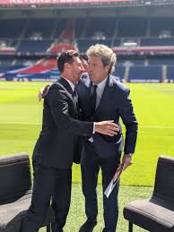 Où sont les numéros 10 ? Hsvz 0mung679m