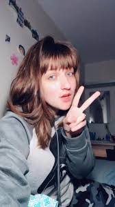 Stacey Delaney's Instagram, Twitter & Facebook