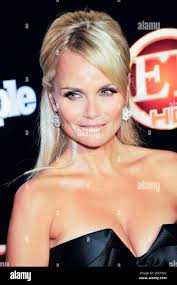 Kristin chenoweth in hi-res stock photography and images