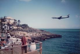 Panam Boeing 747 On Short Final At Princess Juliana International Airport St Maarten March 1985 Boeing Aircraft Boeing 747 Boeing