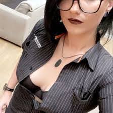 Nicole Biggers's Instagram, Twitter & Facebook