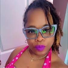 Alfreda Monroe's Instagram, Twitter & Facebook