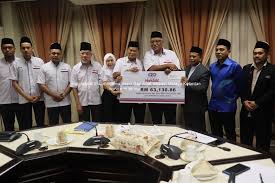The co‑operative bank, platform, smile and britannia are trading names of the co‑operative bank p.l.c., p.o. Portal Rasmi Maik Majlis Penyerahan Cek Zakat Perniagaan Co Op Bank Pertama Malaysia Berhad Bagi Tahun 2018 Kepada Maik