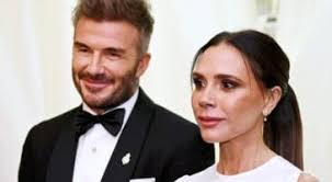 Victoria et David Beckham brisent le silence après l'absence remarquée de  leur fils Brooklyn aux 50 ans de l'ex-footballeur
