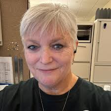 They could just play the “Waterfalls” video