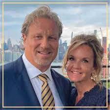 Denise Eckstein's Instagram, Twitter & Facebook