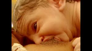 Vernix caseosa (sebum) protects the unborn baby during its incarnation process and it was logical that this substance would be appropriate to protect the patient against outside influences. L Accoglienza Del Neonato