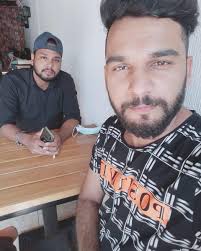 Adil hossain (@adilhossain1298) • Instagram photos and videos