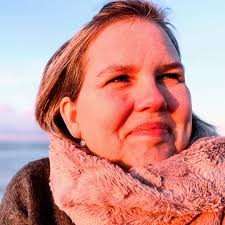 Crafty gift ideas for newly retired mom