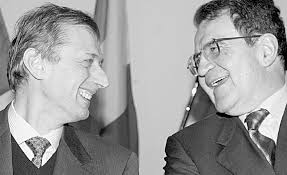 Le mani dei costruttori sul «Corriere»