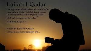 Semoga kita mendapatkan keutamaan lailatul qadar di bulan ramadhan ini. Ramadhan 2021 1442 H Inilah Tanda Tanda Malam Lailatul Qadar Lengkap Bacaan Doa Dan Amalannya Halaman All Tribun Kaltim