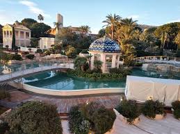 La Piscine Lagon A Fond De Sable Picture Of Monte Carlo Bay Resort Tripadvisor