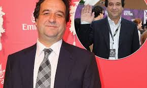 Mick Molloy 54 Reveals He Is Single And Quietly Hoping For A Woman To Slide Into His Dms Daily Mail Online
