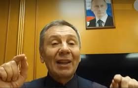 Меня удивила юридическая безграмотность зеков — они, сидя в тюрьме, могли бы подтянуться, это не очень. Navalnyj Mozhet Pogibnut V Tyurme Prokremlevskij Politolog Sergej Markov O Scenariyah Budushego Dlya Berlinskogo Pacienta Vlast Novosti Sankt Peterburga Fontanka Ru