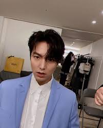 Askerden terhis olduktan sonra, hayranlarının karşısına the king: Lee Min Ho Opens Up About His Pachinko Audition