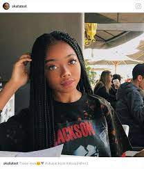 Pin By Sofi Moreno On Skai Box Braids Styling Box Braids Hairstyles Curly Hair Styles