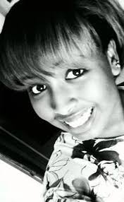 British jihadi bride injured in an allied air attack is given a new arm and  a £500,000 council house