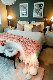 Bedroom Decor Quiz Buzzfeed Bedroom Decor Ideas Youtube Bedroom Decor On Pinterest Bedroom Decor Xma In 2020 Cozy Apartment Decor Small Room Bedroom Bedroom Design
