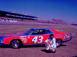 I have just modified 6 external links on 2011 nascar sprint cup series. Fans For Richard Petty Motorsports Message Board Forum It Bout Blinded You Didn T It Richard Petty Nascar Racing Old Race Cars