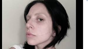 Looking for quotes by our most popular authors? Nackt Und Ungeschminkt Lady Gaga Verzichtet Auf Klamotten Und Make Up