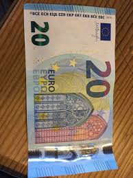 Den neuen 20 euro schein mit tetris kennenlernen. 20 Euro Fehldruck Deutsches Munzenforum