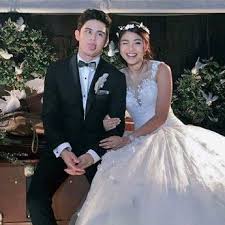A filipino pop star who gained fame via pinoy big brother in 2010. Nadine Lustre Reid Lustrousreid Twitter