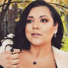 Jenny Garza (@jenzilla80) • Instagram photos and videos