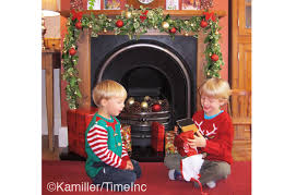 Shop the best christmas garland 26 christmas garlands to buy for your home. How To Make A Fireplace Garland Amateur Gardening