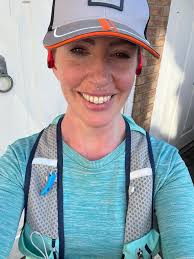 Good evening everyone. I've been running now for about 18 months solid and  have always been lucky with no injuries up until now. I ran the Barcelona  marathon last Sunday and from