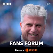 Lorna Bailey (@thelornashow)