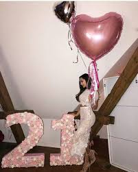 Pinterest 21st Birthday Decorations For Her Pinterest Write Black 21st Birthday Girl 21st Birthday Decorations 21st Birthday Photoshoot