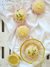Zitronen Joghurt Muffins Stilettos Sprouts Rezept Zitronen Muffins Rezept Zitronen Muffins Joghurt Muffin