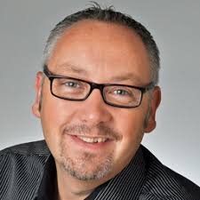 Mitarbeitende von Nikon Deutschland