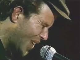 Tom Waits' “TOM TRAUBERT'S BLUES” (Waltzing Matilda) Live Version