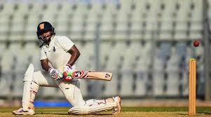 Team india fast bowler umesh yadav appeared for a. India Test Squad For England 2018 Rishabh Pant Picked Injured Bhuvneshwar Kumar Dropped Sports News The Indian Express