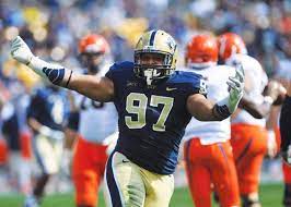 Shoutout to all the students. Pitt To Pros Donald Dominates Nfl The Pitt News