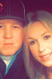 This Guy's Wife Popped A 4-Year-Old Zit On His Face And The Result Is  Disgustingly Mesmerizing